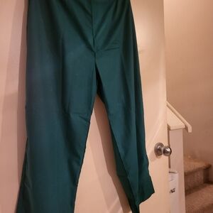 Same color top and bottom